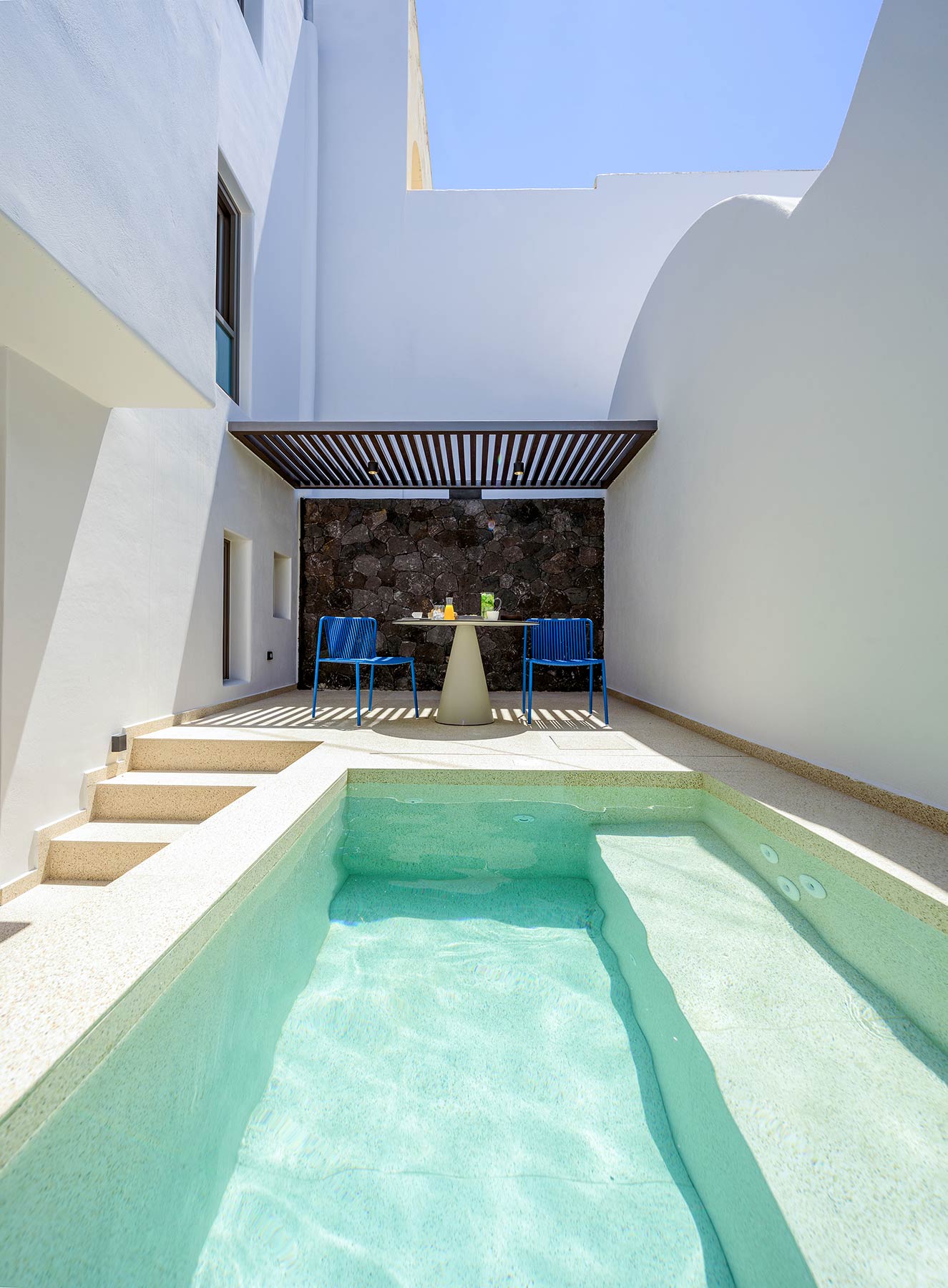 Sokaki Residence avec Piscine Plongeante