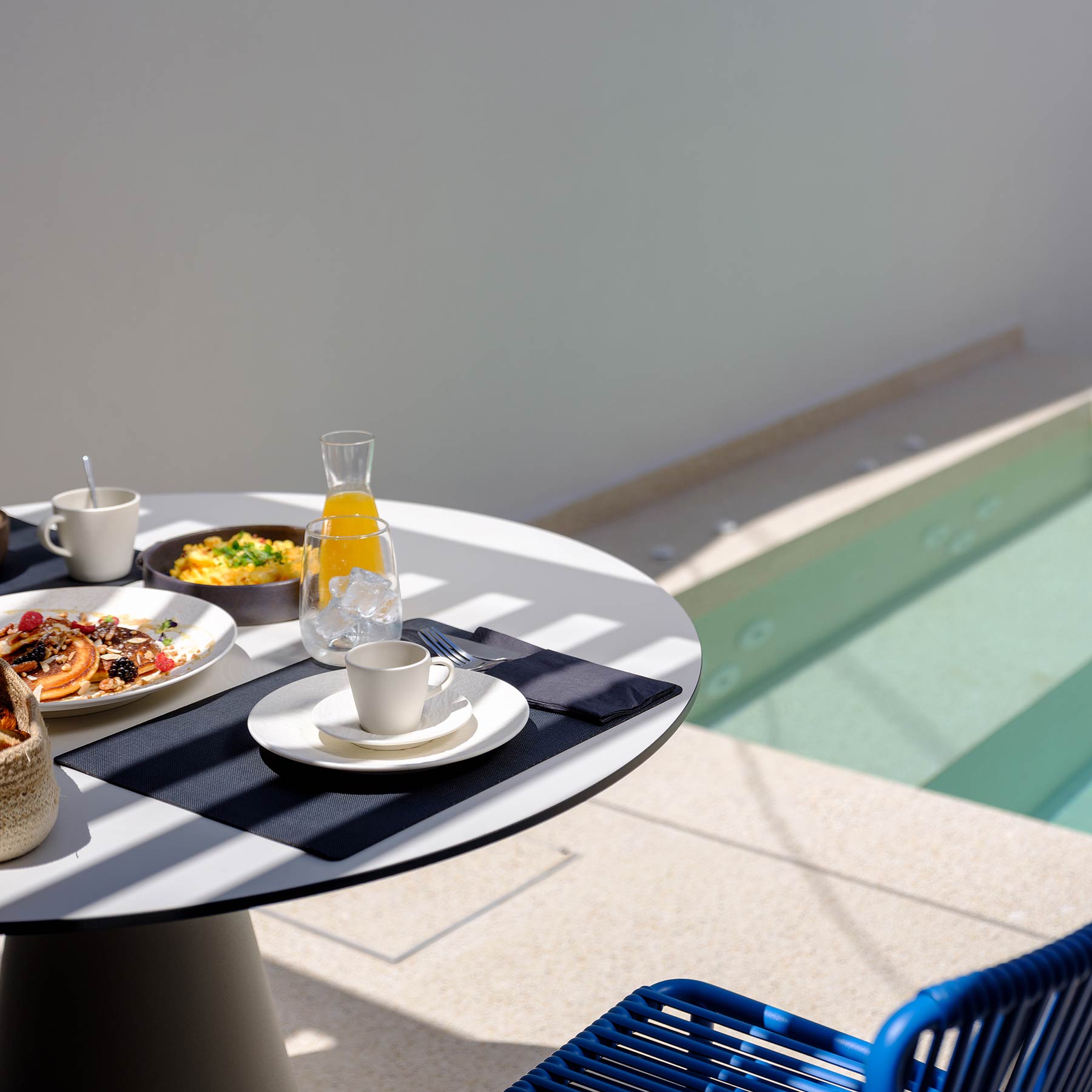 Sokaki Residence avec Piscine Plongeante